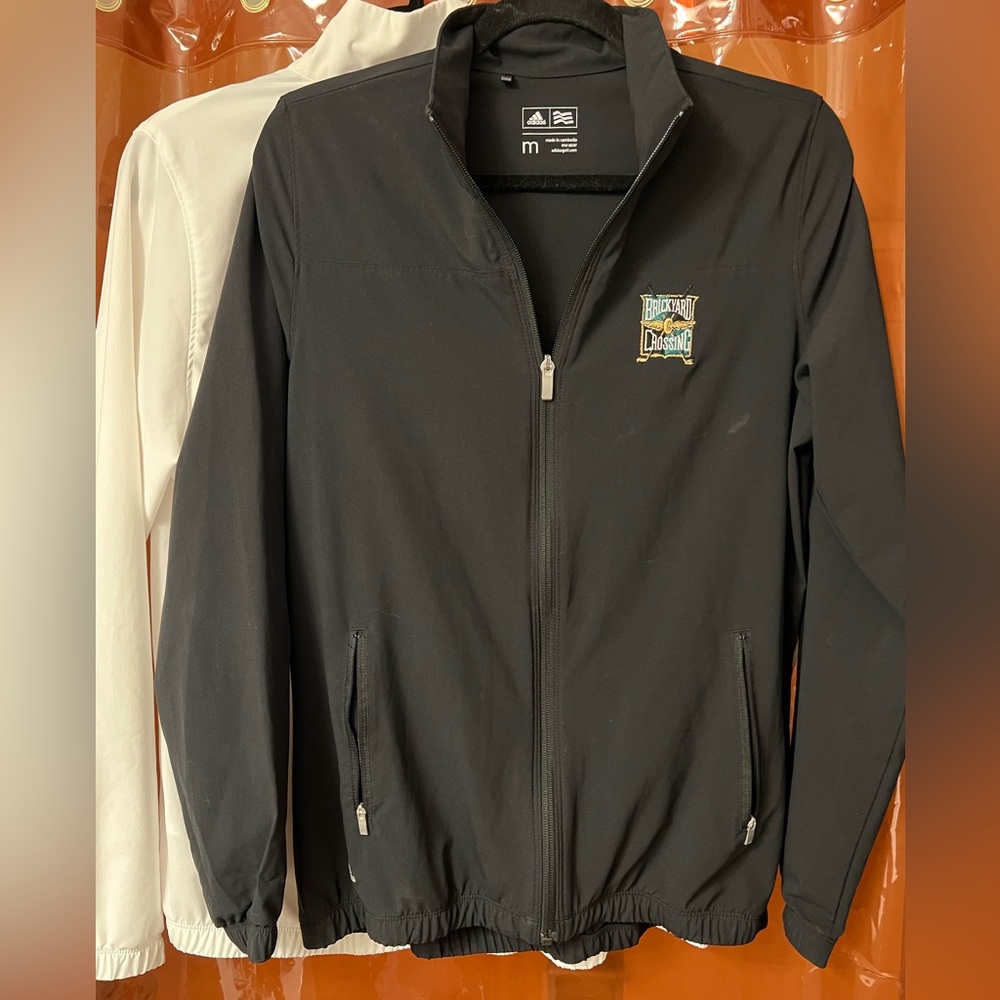 Indianapolis motor speedway- brickyard crossing wind breakers size XS